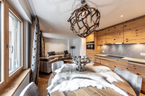 Davos Apartment | Unique Alpic style apartment in the heart of Davos