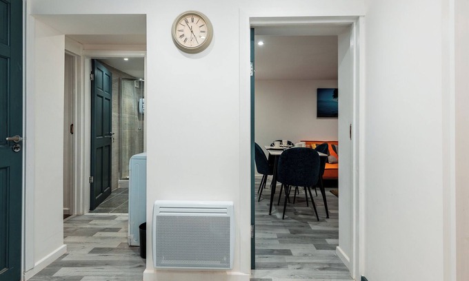 Trafford Apartment | Unique and Stylish home away from home