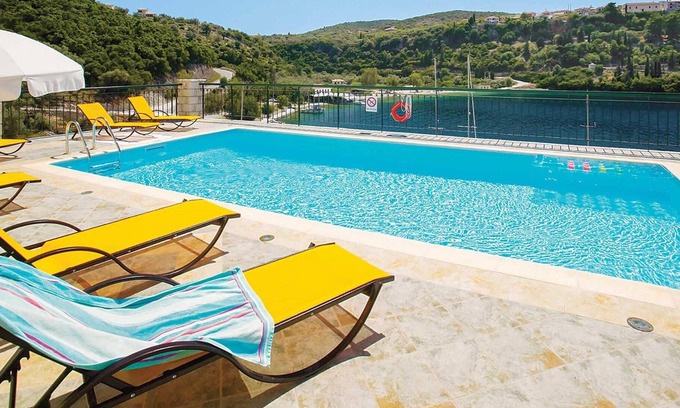 Spartochori Villa | Unique bayside villa with private pool and BBQ