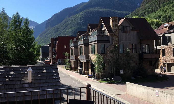 Telluride House | Unique & Compact Carriage House with Private Deck & Mountain Views