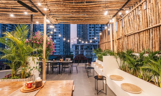 Hai Ba Trung Hotel | UNIQUE Creative Apartment w SKY View