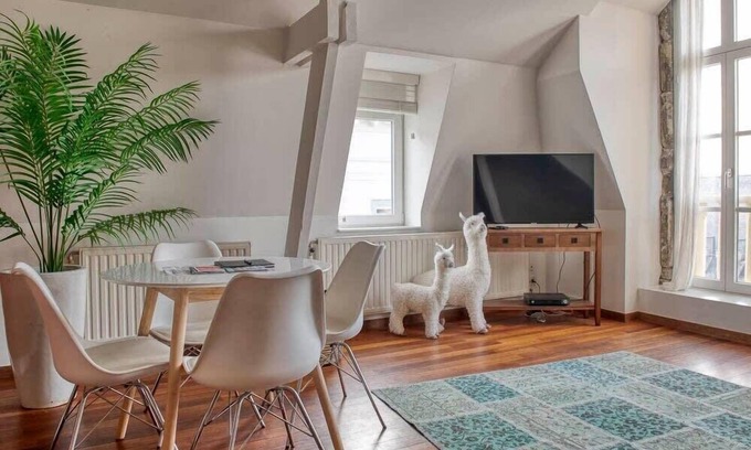 Ghent City Centre Apartment | Unique Duplex with Urban Terrace