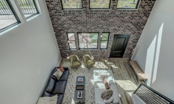 Parowan House | Unique Experience in Luxury Modern Home w/Loft - Near Brianhead Ski Resort