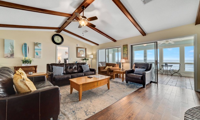 Gulf Shores Condo | UNIQUE GULF FRONT CONDO, CONVENIENT LOCATION, PENTHOUSE FLOOR, FABULOUS VIEWS!