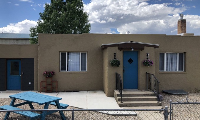 Saratoga House | Unique home inside and out! The Wyoming experience with all the amenities!
