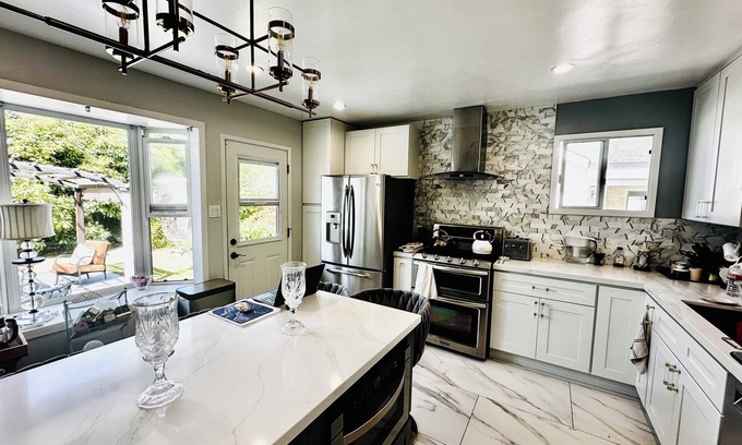 Torrance House | Unique Home Space