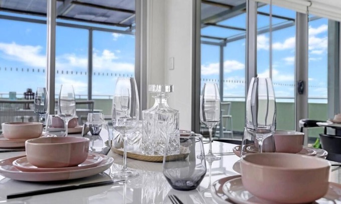 St. Leonards Apartment | Unique Penthouse Experience with Spectacular View!