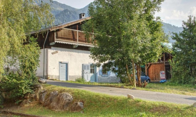 Les Houches Ski Chalet | Unique Savoyard 4 bed Chalet farmhouse sleeps 8-10