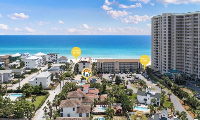 Miramar Beach House | Unique Sunsets and Secluded Pool- Beach Service Included!