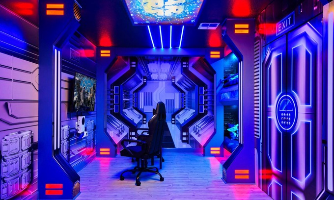 Four Corners House | Unique Themed Escape with Pool & Game Room