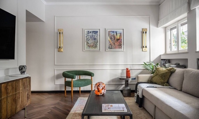 Tel Aviv City Center Apartment | Unique & Upscale Gem +BombSheltern2 Bedroom, Fully Equipped in Tel Aviv