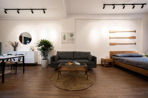 Trang Tien Apartment | Unique Villa next to Hoan Kiem Lake with Terrace