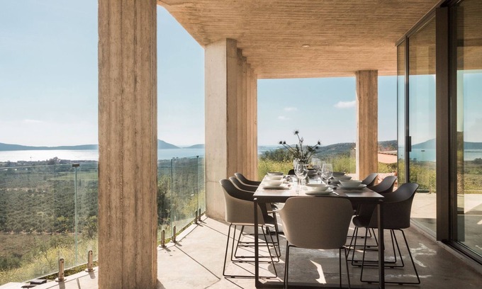 Pylos-Nestoras Villa | Unique Villa Ori Sleeps8, Private Pool, Gialova