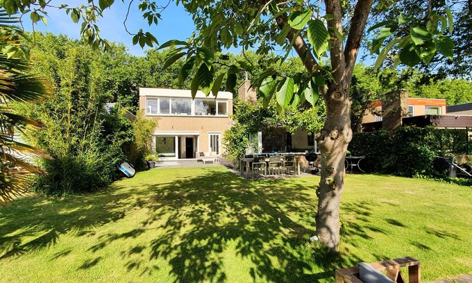 Westlandgracht House | Unique Villa With Fantastic View Over the Water