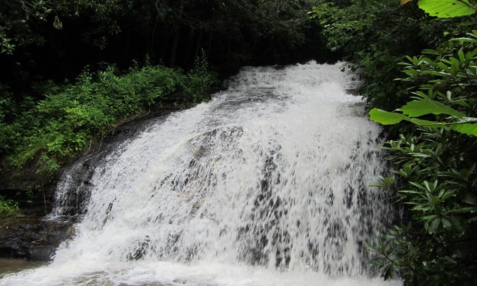 Franklin Ski Chalet | Unique Waterfall Chalet, Decks Over Huge Waterfall in the Nantahala! Pets OK!