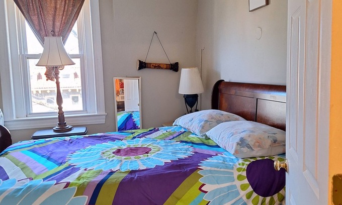 Petworth Apartment | Unit 3 - Fabulous -1 Bedroom, Washington DC Townhome with AC, WiFi, TV/kitchen.