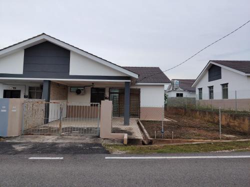 Kuala Lipis House | Unit 3 Islam Taqwa Homestay
