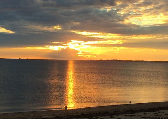 North Truro Apartment | Unit #5 Beach Point Pagodas - just across from Cape Cod Bay beaches
