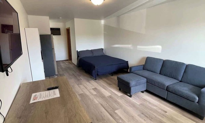 Wisconsin Dells Apartment | Unit 7 - Stand Rock Studios