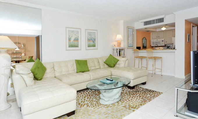 Siesta Key Condo | Unit 72- 1 Bedroom 1 Bathroom Condominium With Gulf Views