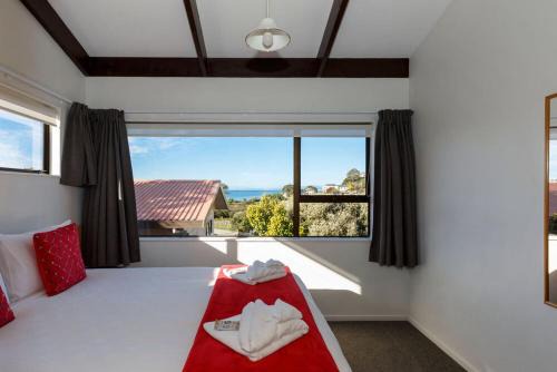 Kaiteriteri House | Unit 8 Kaiteri Apartments and Holiday Homes