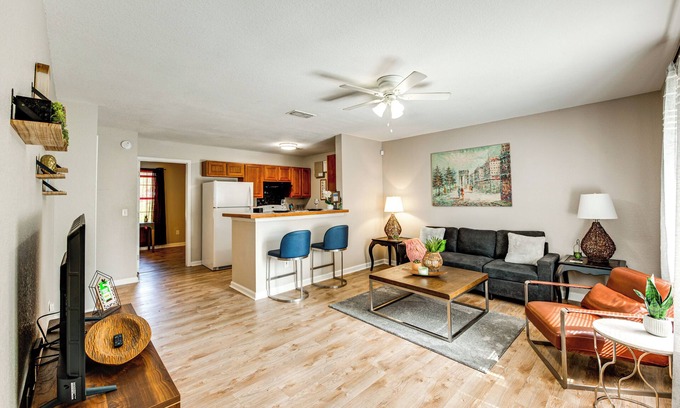 Griffin Heights House | Universities, Parks & More: Getaway in Tallahassee
