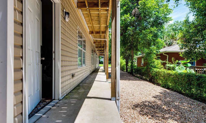 Griffin Heights Apartment | Universities, Parks & More: Getaway in Tallahassee