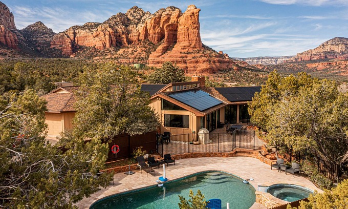 West Sedona House | Unmatched Views, Sleeps 14, Pool, Spa & Vistas, Superb Location!
