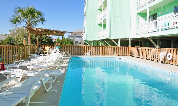 North Carolina Coast Condo | Unobstructed Ocean View!