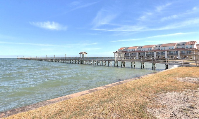 Harbor Oaks Condo | Unobstructed water views! Lighted half mile long pier access! Pool!