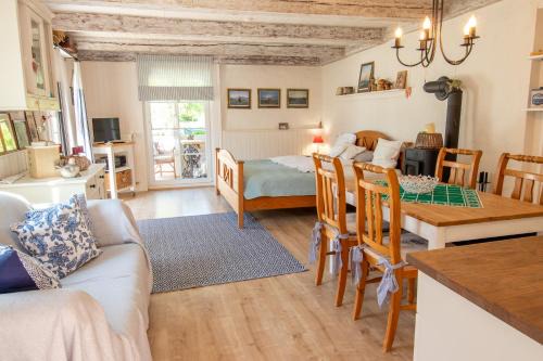Kroeslin Apartment | Uns Schuen