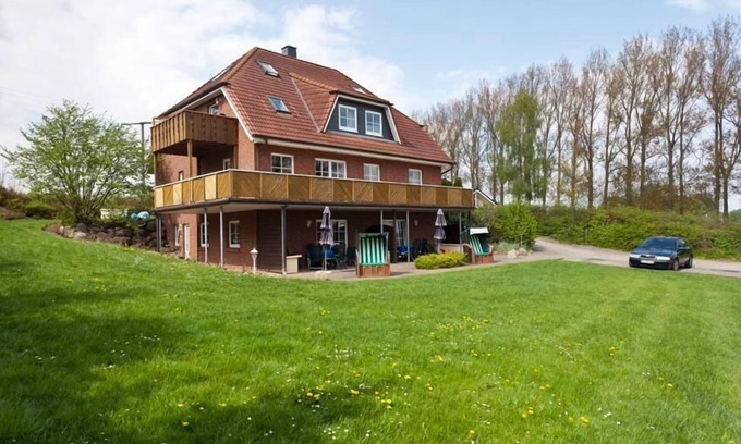 Schashagen Apartment | Unsere Ferienwohnung "gänseblümchen" Befindet Sich in Unserem Landhaus: