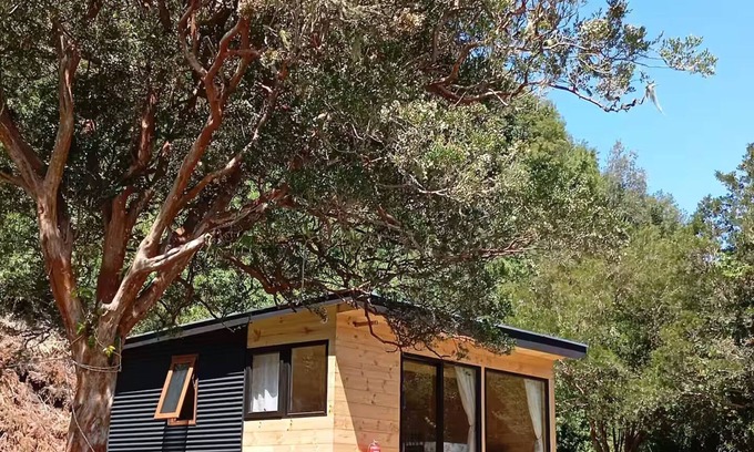 Cochamo Cabin | Untamed Refuge in Rio Puelo (Coigue)