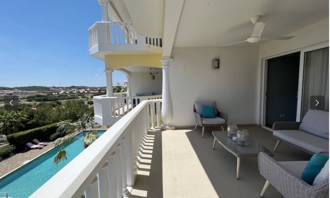 Sint Michiel Apartment | Untoldcondo With Ocean View and Pool