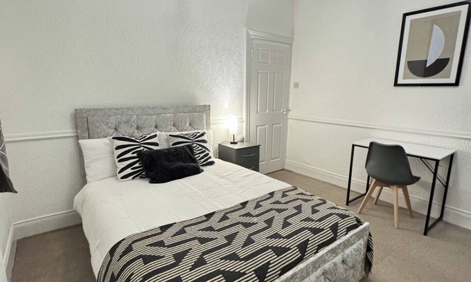 Hebburn House | Unwind at Hebburn House-Your Serene Retreat Awaits