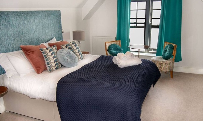 Penarth Hotel | Unwind in Lush Surroundings -Seaview Double Room