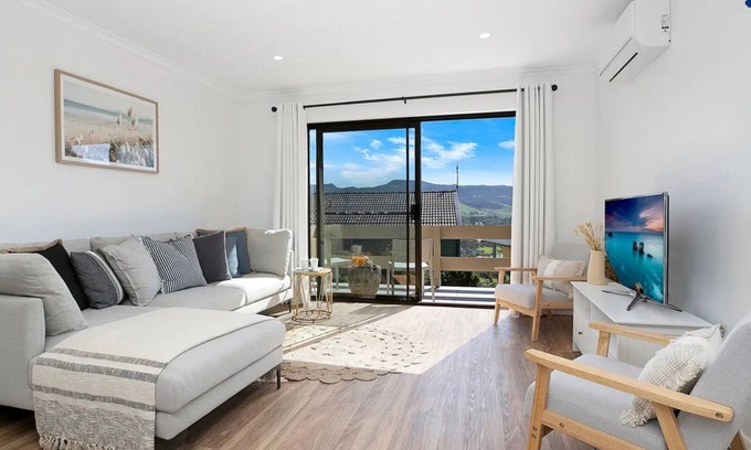 Gerringong Apartment | Unwind – Stay 3, Pay 2!