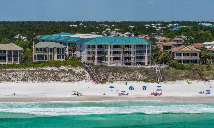 Santa Rosa Beach Condo | UPDATED~BeachFront Pool~PRIME Location!~Inn at Blue Mountain 223