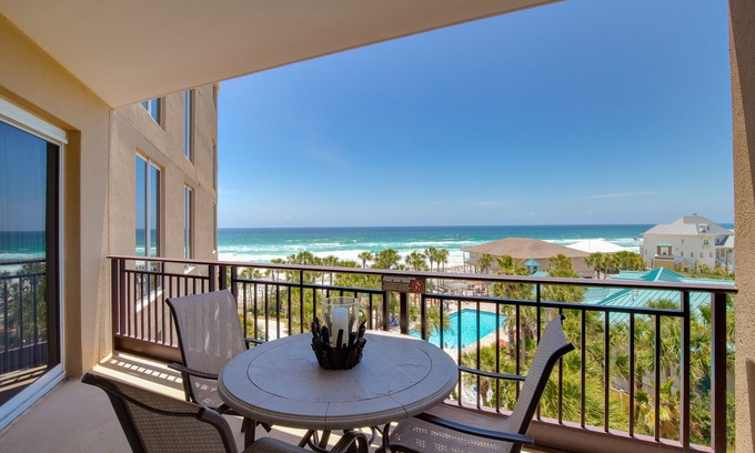 Sandestin Condo | Updated Condo w/Beach View, Balcony, Tropical Pool, Tiki Bar, Hot Tub, Tram.