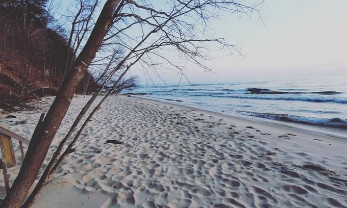 Montague House | Updated cottage on Lake Michigan!