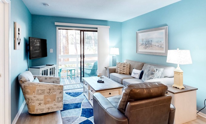 Folly Field Condo | Updated, ground-floor island condo with pools, hot tub & tennis - steps to sand