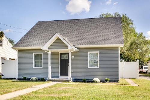 Salisbury House | Updated Home - Walk to Salisbury University!