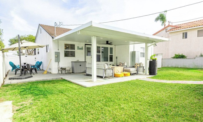 Southwood House | Updated in 2022 - Big Backyard - Close to Beach