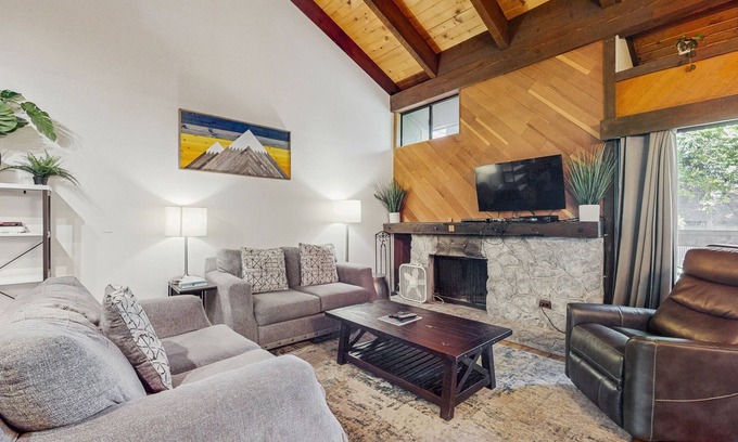 South Lake Tahoe Condo | Updated Lakeland Village Condo w/Fireplace, Pool & Private Beach