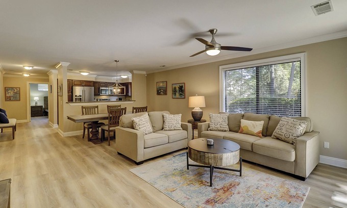 Hilton Head Island Condo | Updated Luxury 3 BR Forest Beach Condo in Springwood Bikes & Beach Gear included