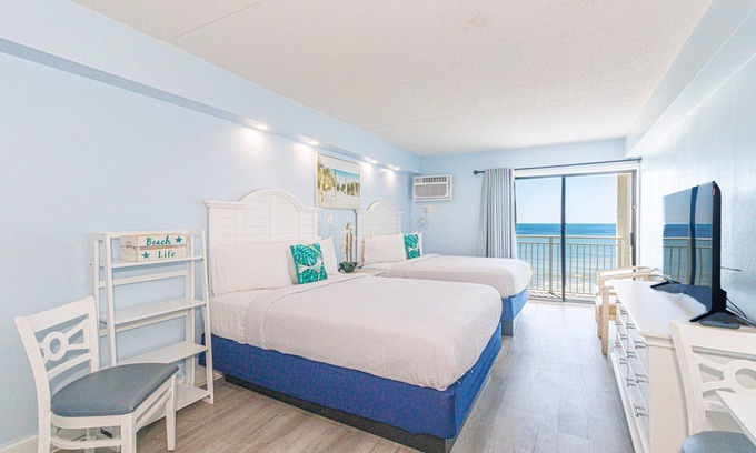 Myrtle Beach Condo | Updated Oceanfront Suite! Spectacular Views- Sea Mist 20506