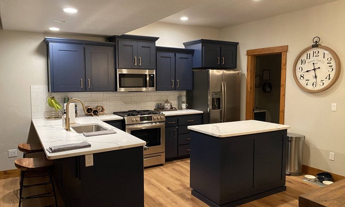 Sandpoint Condo | Updated Schweitzer condo with beautiful mountain and valley views!