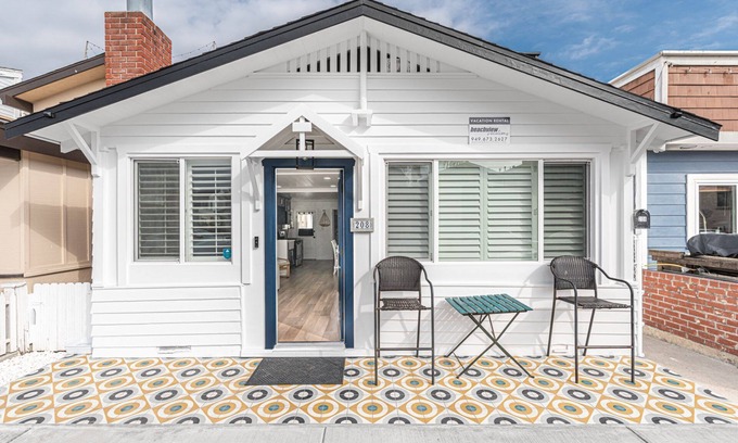 West Newport Condo | Updated Vintage Beach Cottage | Steps to Beach | Great Pricing! | Couldn't Be Cuter!