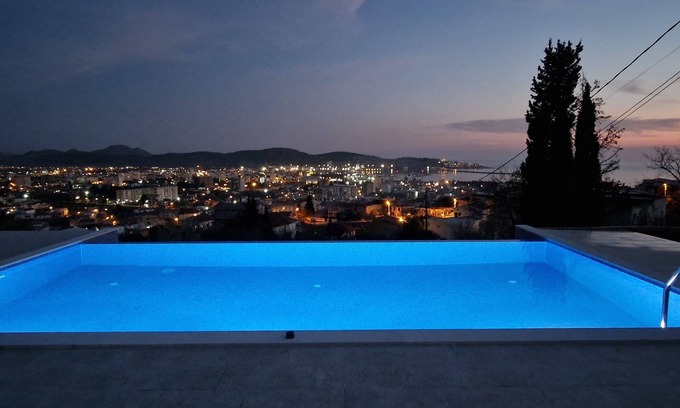 Susanj House | Uphill Glavanovic Villa
