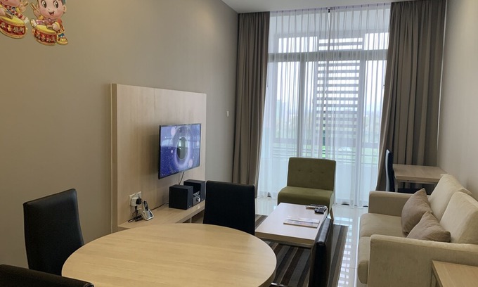 Kuching Apartment | Uplands Service Suites Modern Apt2Stay at Citadines ST3 The Spring Mall